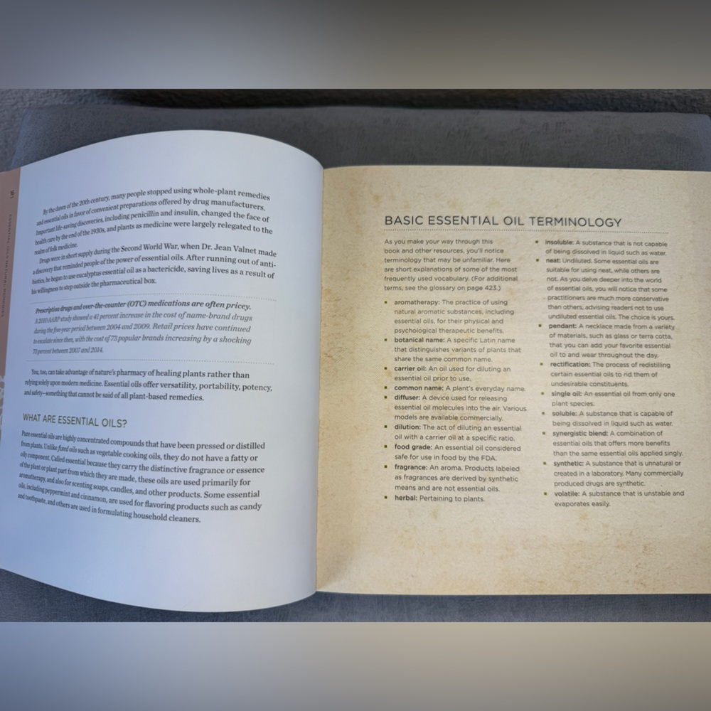 Essential Oils Natural Remedies A-to-Z Book - Picture 9 of 16